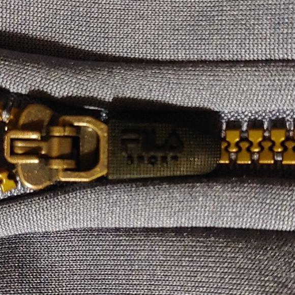 💚Fila Sport Women's Jacket - medium NWT - Picture 3 of 8